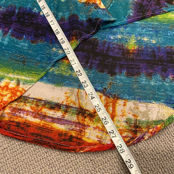 Willi Smith sleeveless button up top. - Picture 5 of 7